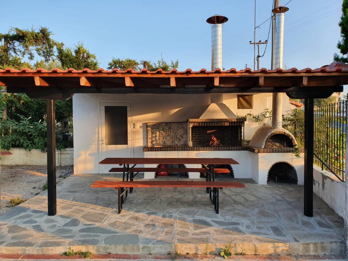 Hotel Pefko Neos Marmaras Exterior foto